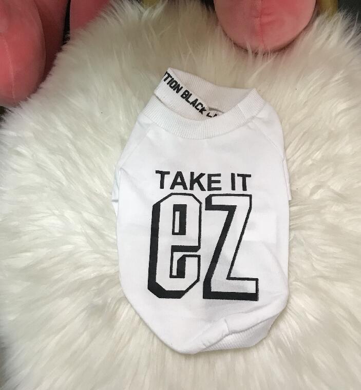 Pull en coton imprimé lettres pour chihuahua, vêtements de printemps pour petits chiens.